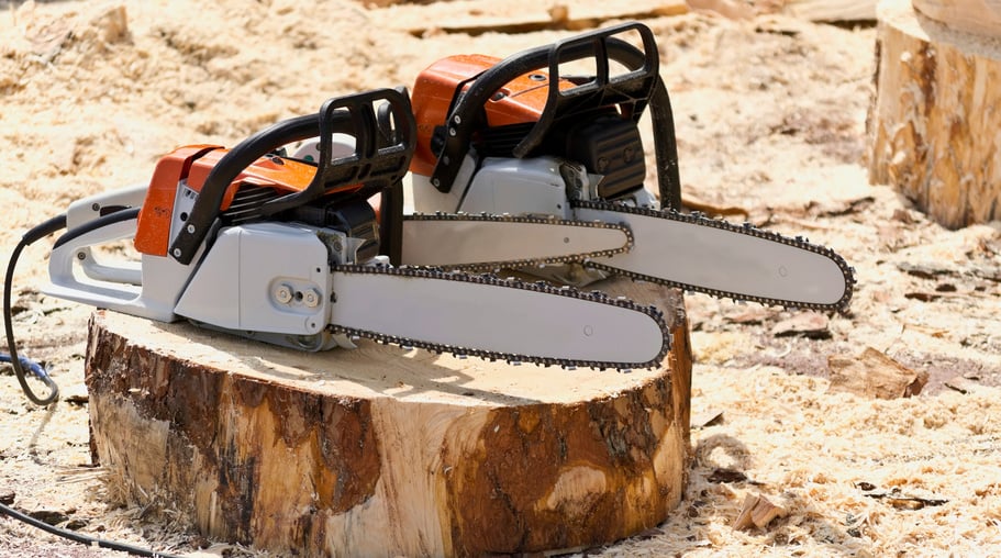 Chain saws